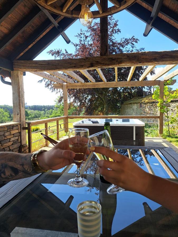 Gite Les 3 Pierres Houffalize Exterior foto